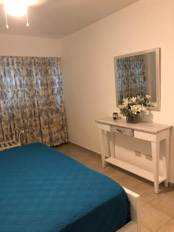 Blue Paradise Apartment *